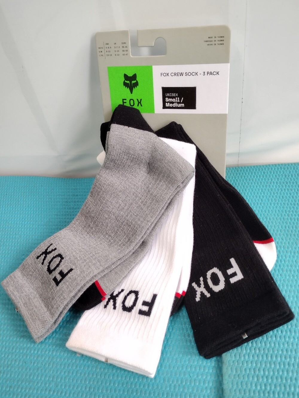 Fox 3-Pack Crew Socks Black, White & Gray - S/M